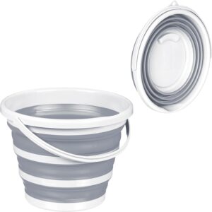 Collapsible Bucket with Pouring Spout